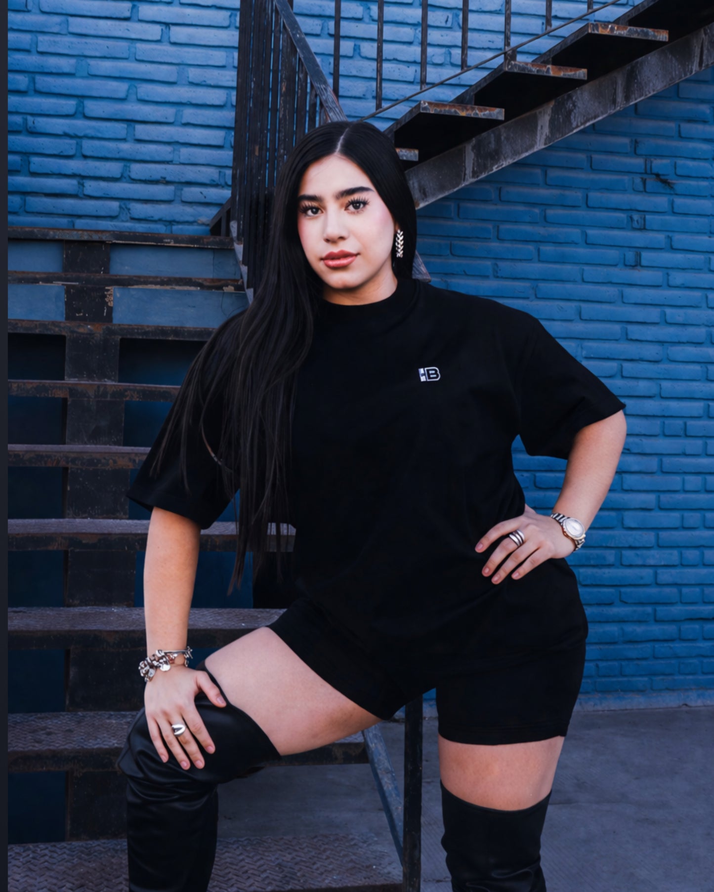 BALANCE (black)