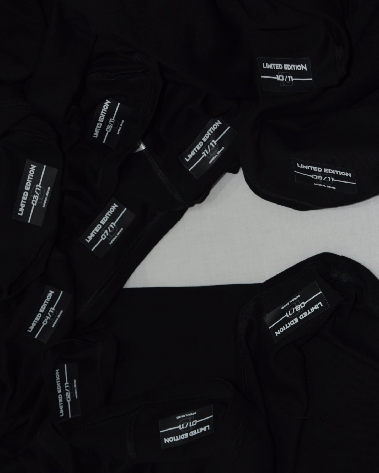 TOTAL BLACK